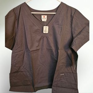 Peaches Uniforms Scrub Top